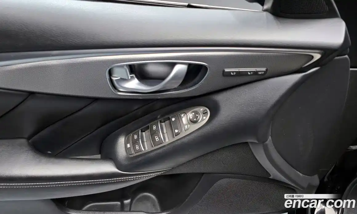 Infiniti Q50 2016 2.1 Автомат в Москве № 295920, фото 19