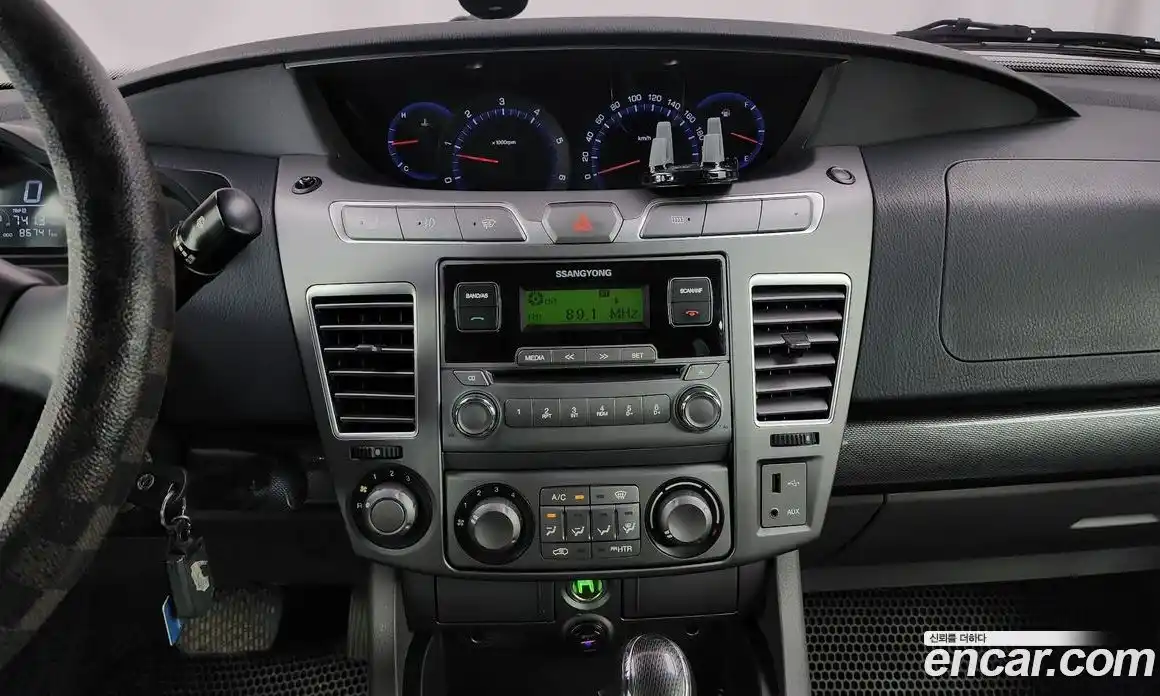 SsangYong Korando 2014 2.0 Автомат в Москве № 30432, фото 18