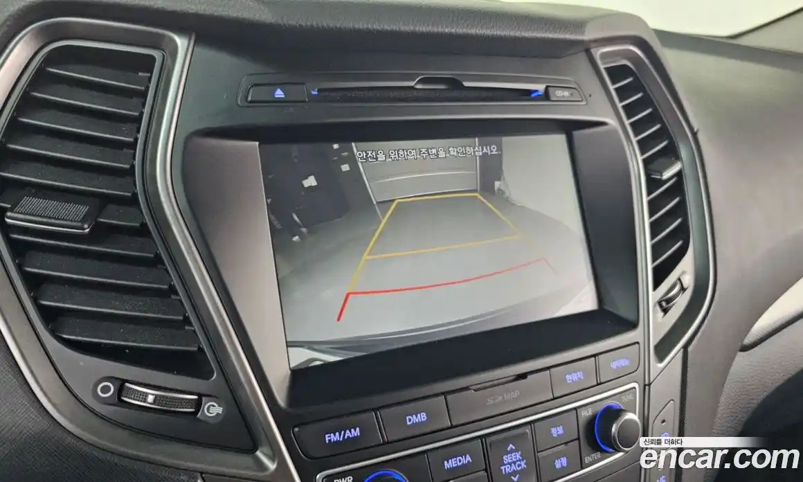 Hyundai Santa Fe 2018 2.0 Автомат в Москве № 305394, фото 14