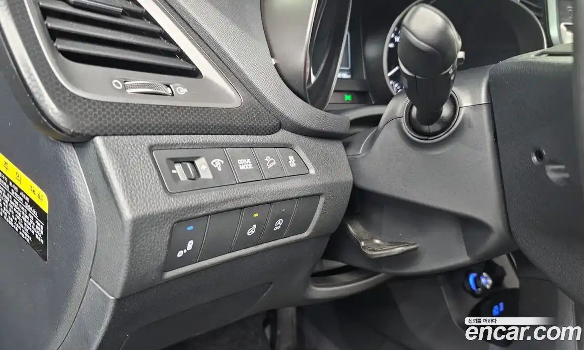 Hyundai Santa Fe 2018 2.0 Автомат в Москве № 305394, фото 5