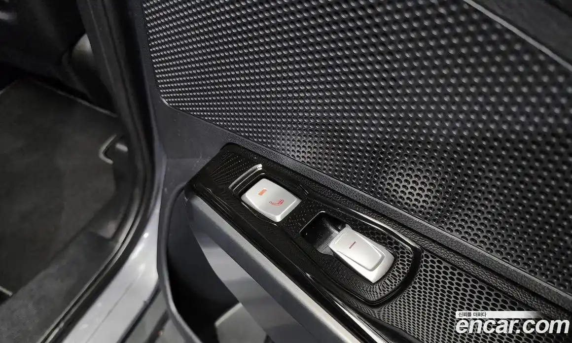 SsangYong TIBOLI 2016 1.6 Автомат в Москве № 30818, фото 12