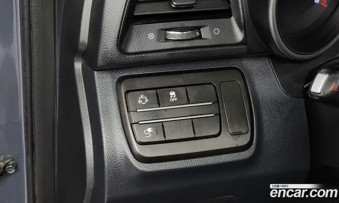 SsangYong TIBOLI 2016 1.6 Автомат в Москве № 30818, фото 5