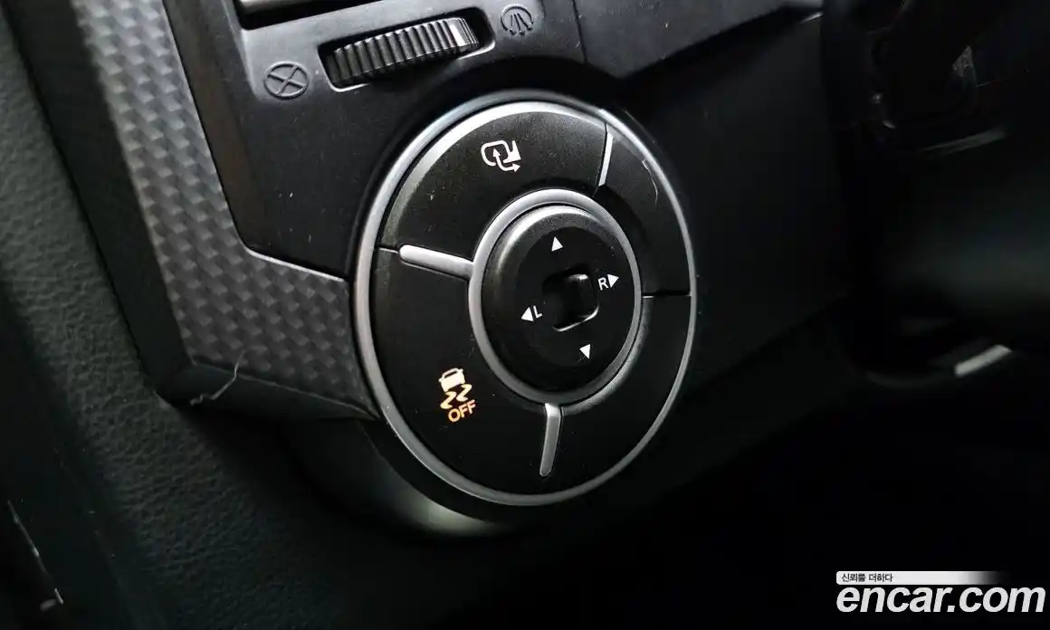 SsangYong Korando 2015 2.0 Автомат в Москве № 30989, фото 19