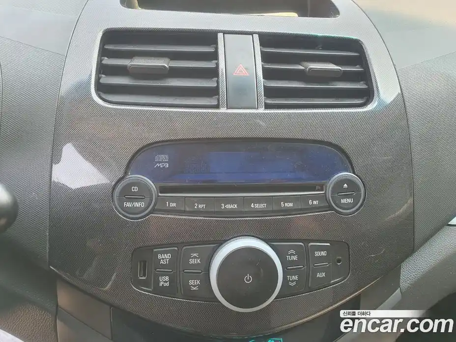 Chevrolet Spark 2012 1.0 Автомат в Москве № 314621, фото 15