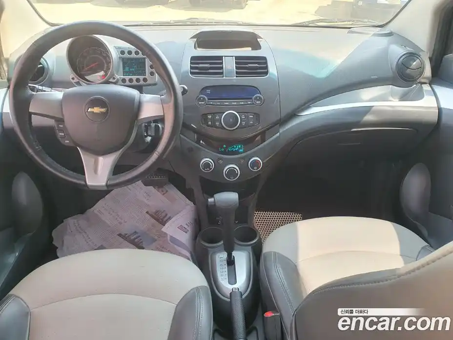 Chevrolet Spark 2012 1.0 Автомат в Москве № 314621, фото 7