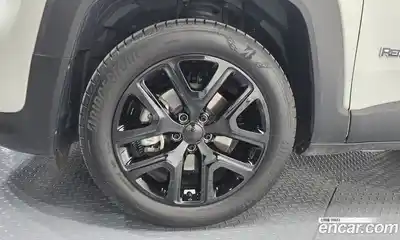 Jeep Renegade 2022 1.3 Автомат в Москве № 318173, миниатюра 7