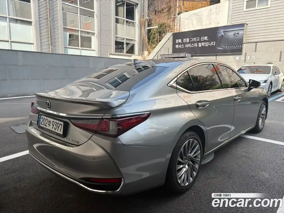 Lexus ES 2025 2.5 Автомат в Москве № 334384, фото 7