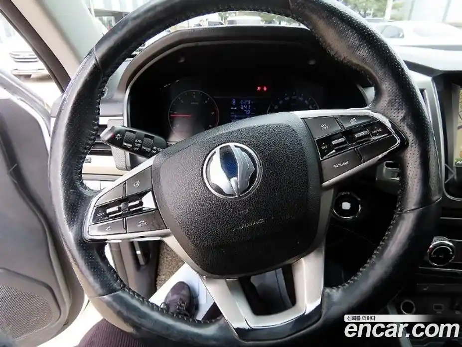 SsangYong Rexton 2018 2.2 Автомат в Москве № 342246, фото 8