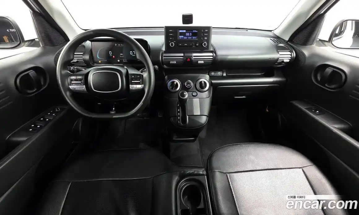 Hyundai Casper 2023 1.0 Автомат в Москве № 3430, фото 16