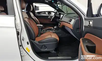 SsangYong Rexton 2019 2.2 Автомат в Москве № 34364, миниатюра 4