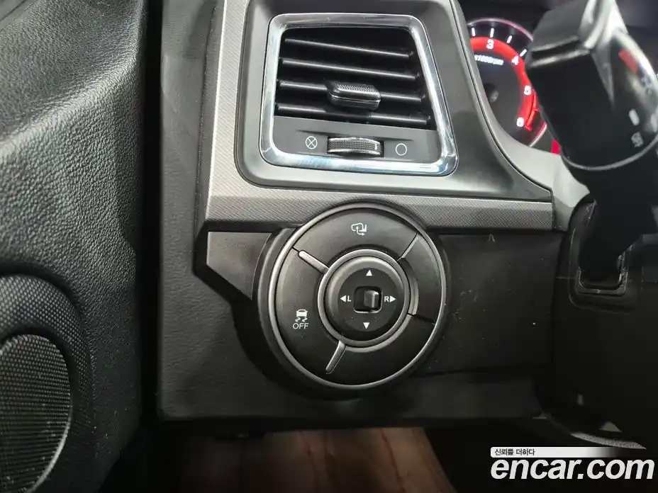 SsangYong Korando 2017 2.2 Автомат в Москве № 34899, фото 12