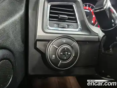 SsangYong Korando 2017 2.2 Автомат в Москве № 34899, миниатюра 12