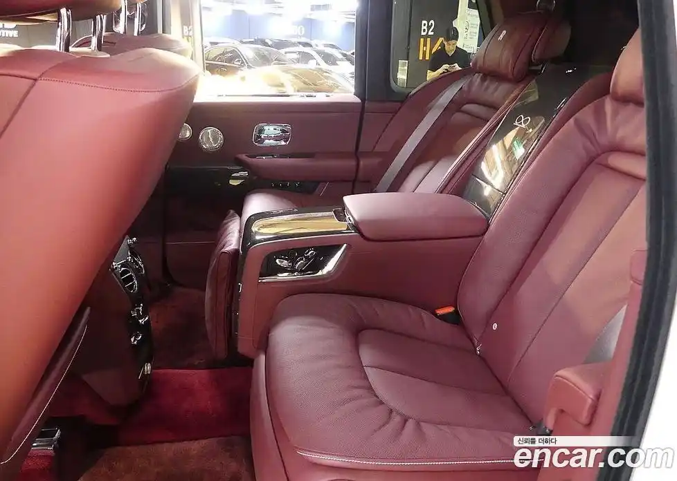 Rolls-Royce Cullinan 2023 6.7 Автомат в Москве № 353778, фото 16