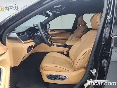 Jeep Cherokee 2023 2.0 Автомат в Москве № 360616, миниатюра 11