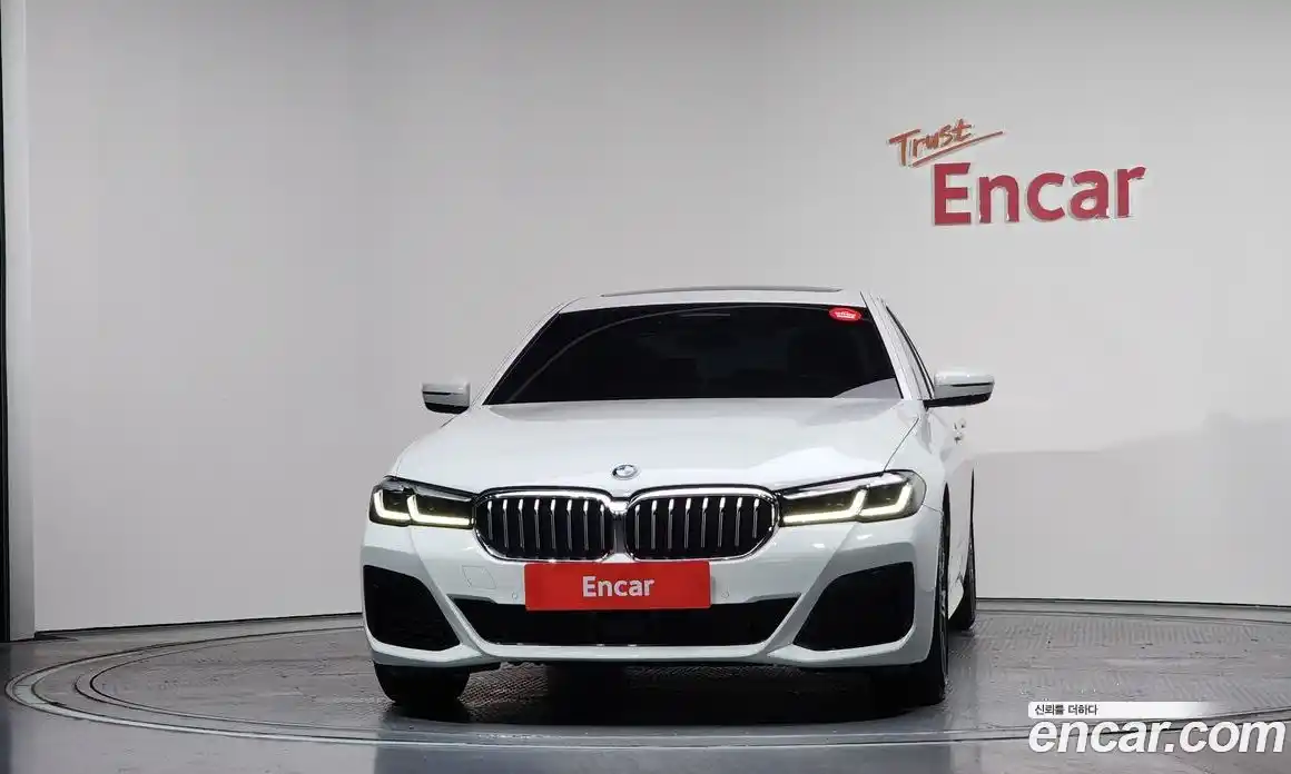 BMW 5-Series 2022 2.0 Автомат в Москве № 364845, фото 3