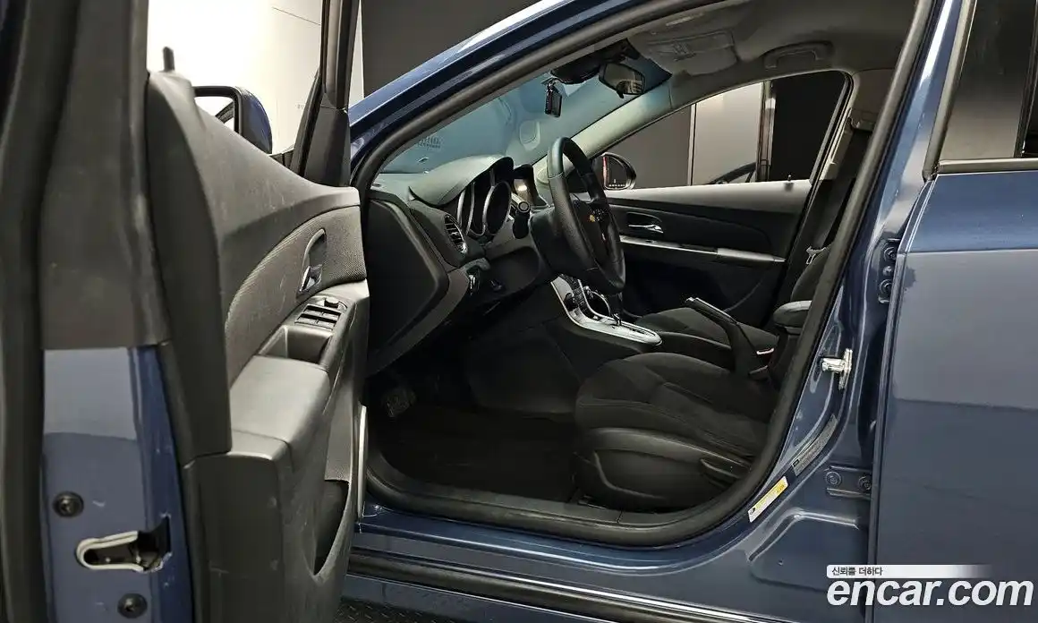 Chevrolet Cruze 2014 1.8 Автомат в Москве № 38918, фото 4