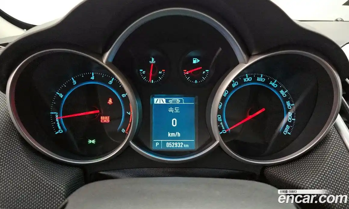 Chevrolet Cruze 2014 1.8 Автомат в Москве № 38918, фото 7