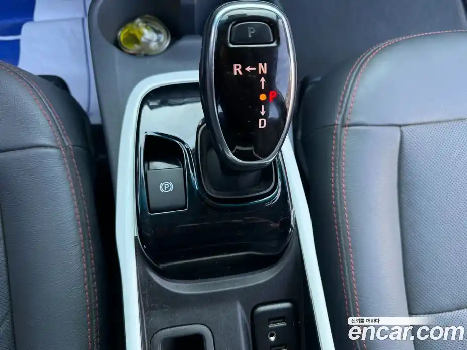 Chevrolet Bolt EV 2018 0.2 Автомат в Москве № 396890, фото 9