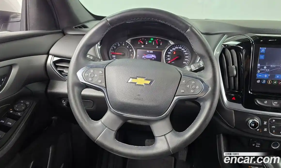 Chevrolet Traverse 2023 3.6 Автомат в Москве № 39711, фото 1