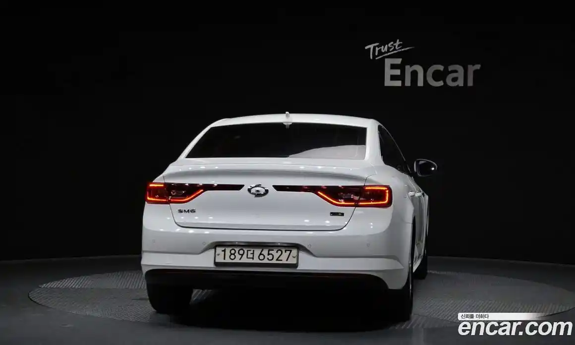 Renault SM6 2017 2.0 Автомат в Москве № 423990, фото 4