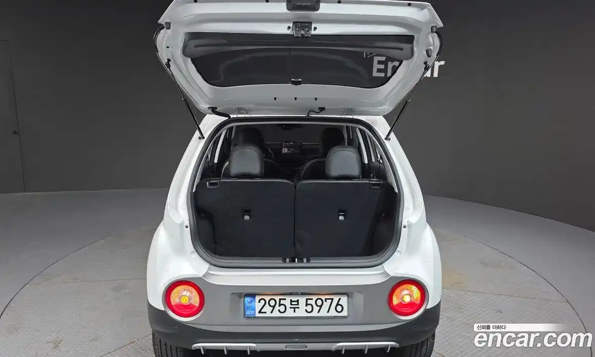 Hyundai Casper 2023 1.0 Автомат в Москве № 42810, фото 20