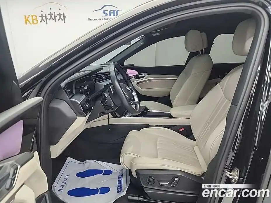 Audi e-tron 2020 0.1 Автомат в Москве № 428975, фото 11