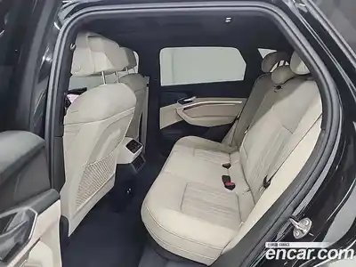 Audi e-tron 2020 0.1 Автомат в Москве № 428975, миниатюра 12