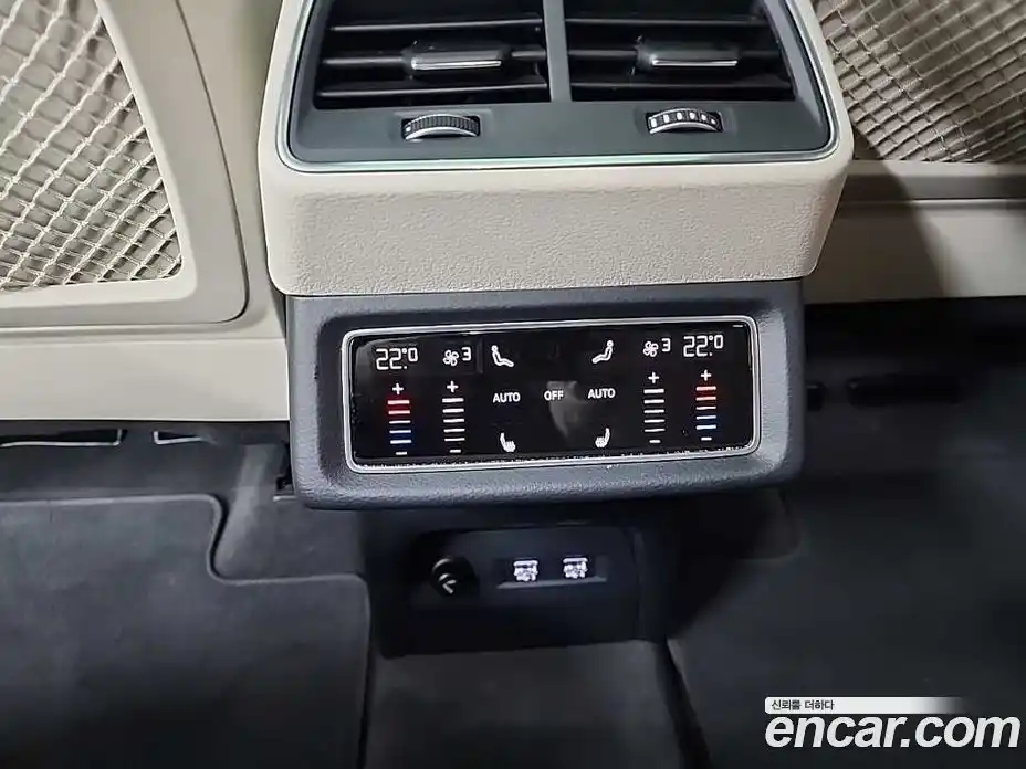 Audi e-tron 2020 0.1 Автомат в Москве № 428975, фото 13