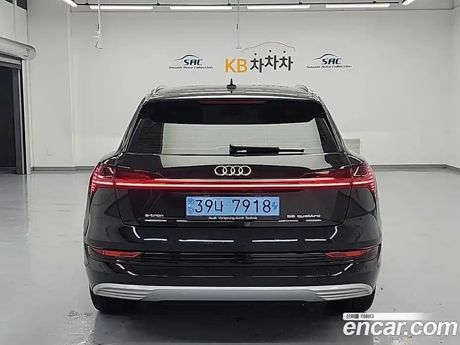 Audi e-tron 2020 0.1 Автомат в Москве № 428975, фото 3