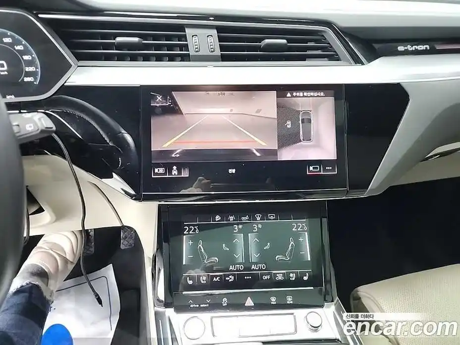 Audi e-tron 2020 0.1 Автомат в Москве № 428975, фото 10