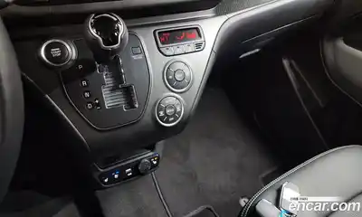 Kia Ray 2024 1.0 Автомат в Москве № 451449, миниатюра 9