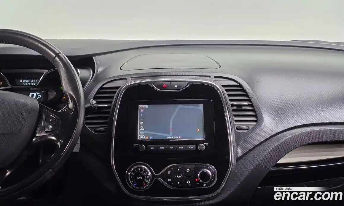 Renault QM3 2016 1.5 Автомат в Москве № 455756, фото 16