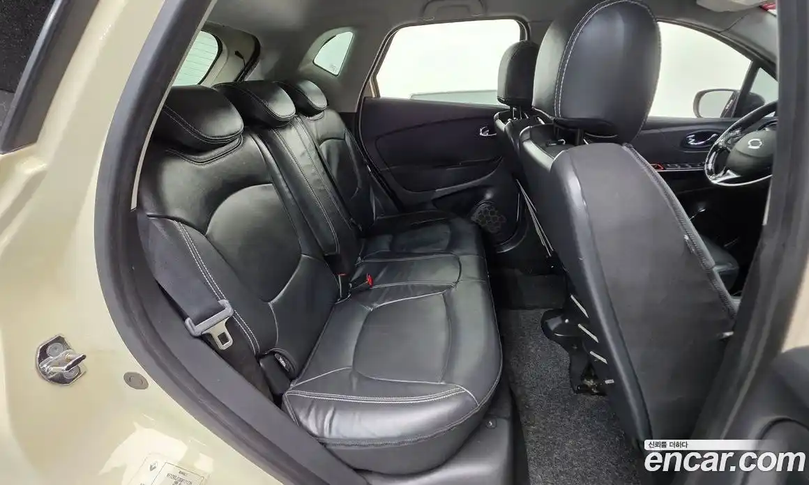 Renault QM3 2016 1.5 Автомат в Москве № 455756, фото 19