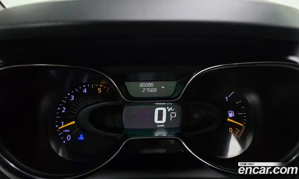 Renault QM3 2016 1.5 Автомат в Москве № 455756, фото 8