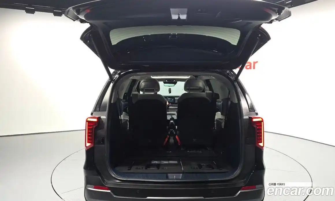 Kia Canival 2025 1.6 Автомат в Москве № 461389, фото 20