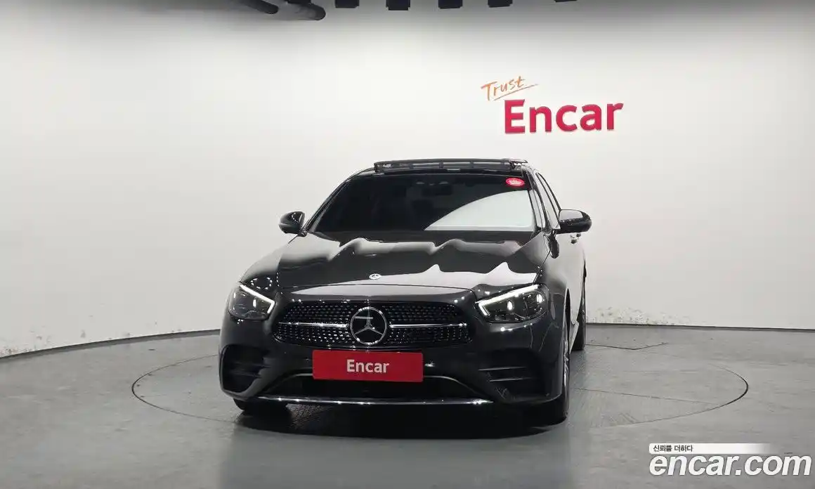 Mercedes-Benz E-Class 2022 2.0 Автомат в Москве № 466159, фото 3