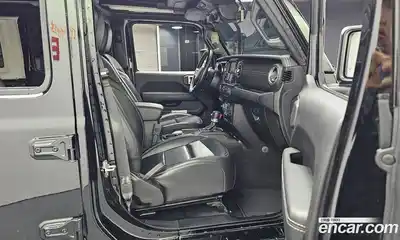 Jeep Wrangler 2021 2.0 Автомат в Москве № 472669, миниатюра 11