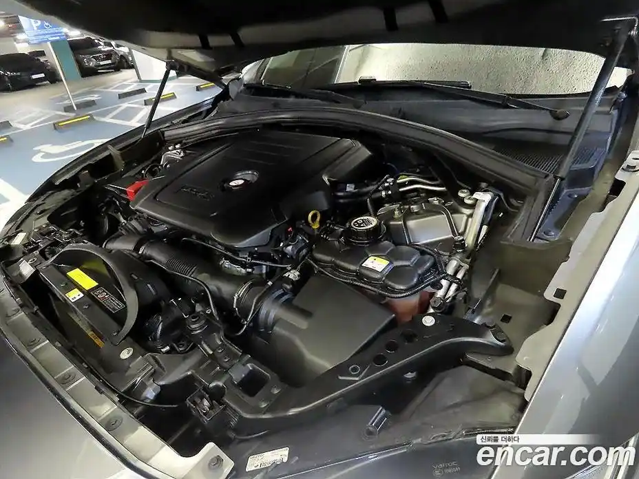 Jaguar F-Pace 2019 2.0 Автомат в Москве № 474309, фото 19