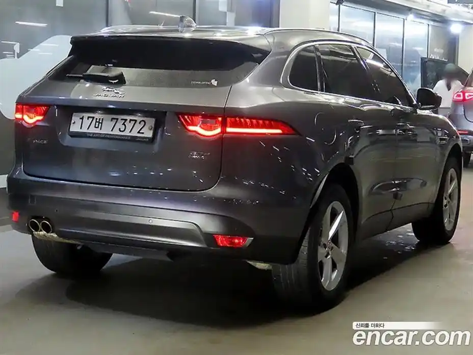 Jaguar F-Pace 2019 2.0 Автомат в Москве № 474309, фото 4