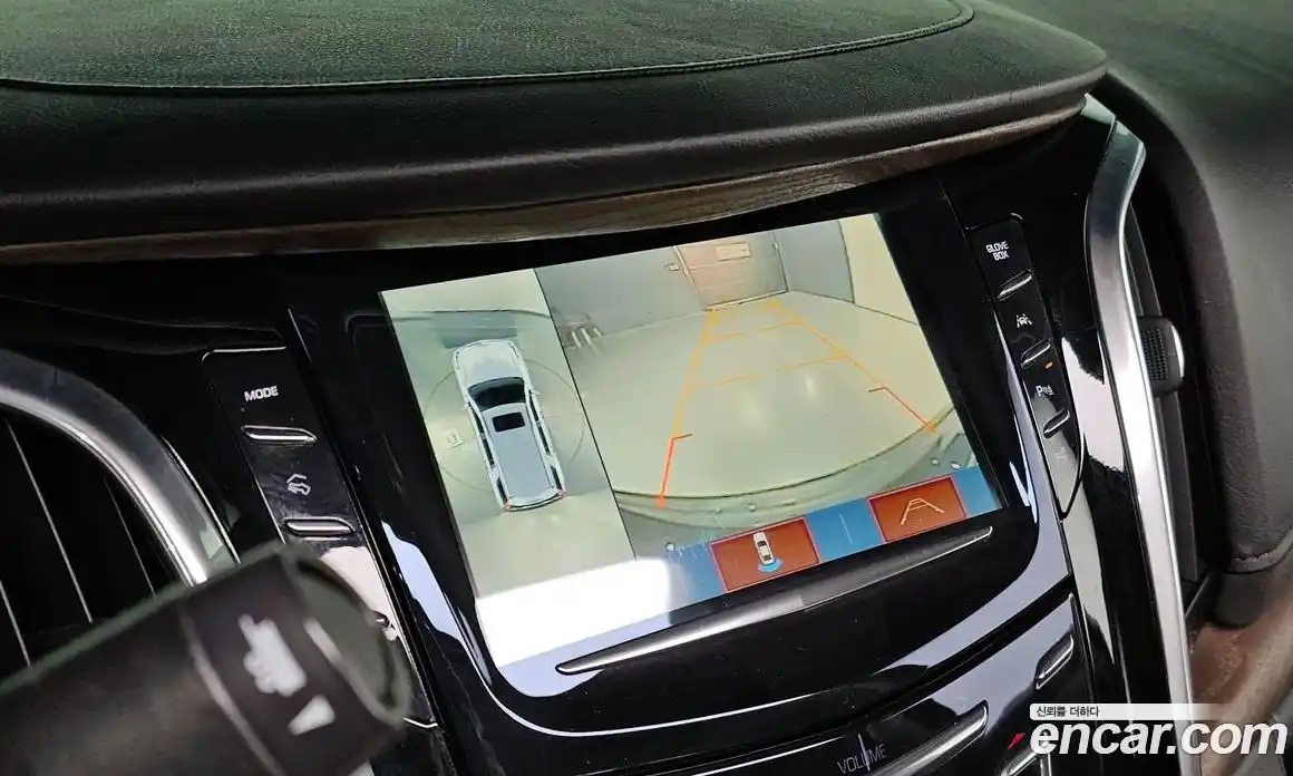 Cadillac Escalade 2018 6.2 Автомат в Москве № 474741, фото 16