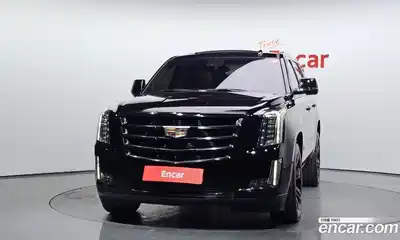 Cadillac Escalade 2018 6.2 Автомат в Москве № 474741, миниатюра 3