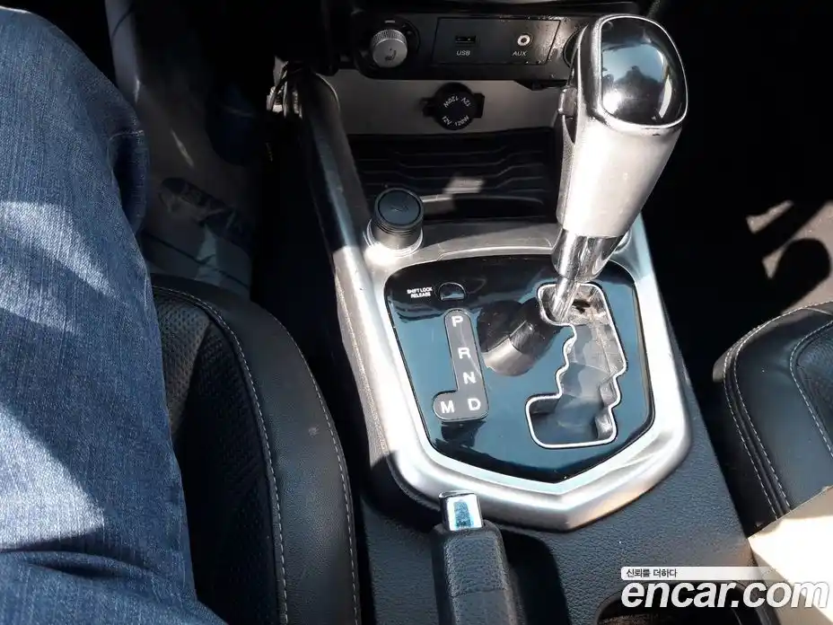 SsangYong TIBOLI 2016 1.6 Автомат в Москве № 491590, фото 12