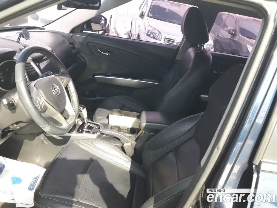 SsangYong TIBOLI 2016 1.6 Автомат в Москве № 491590, фото 13