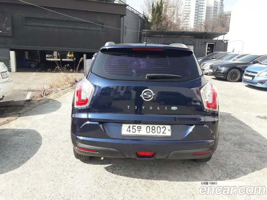 SsangYong TIBOLI 2016 1.6 Автомат в Москве № 491590, фото 4