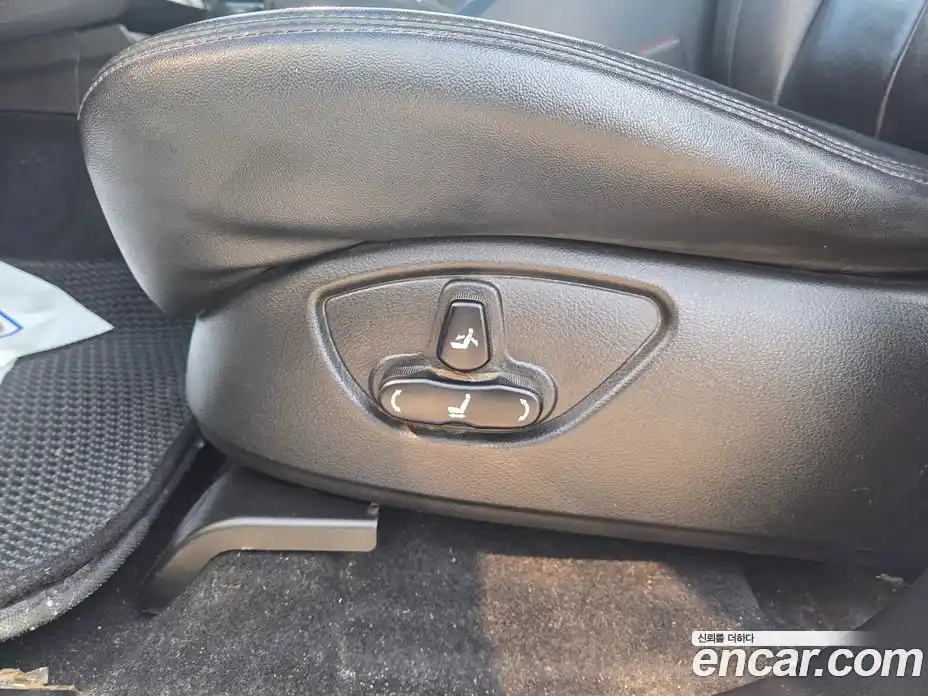 SsangYong Rexton 2014 2.0 Автомат в Москве № 491669, фото 15