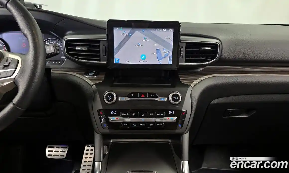 Ford Explorer 2020 2.3 Автомат в Москве № 492108, фото 14