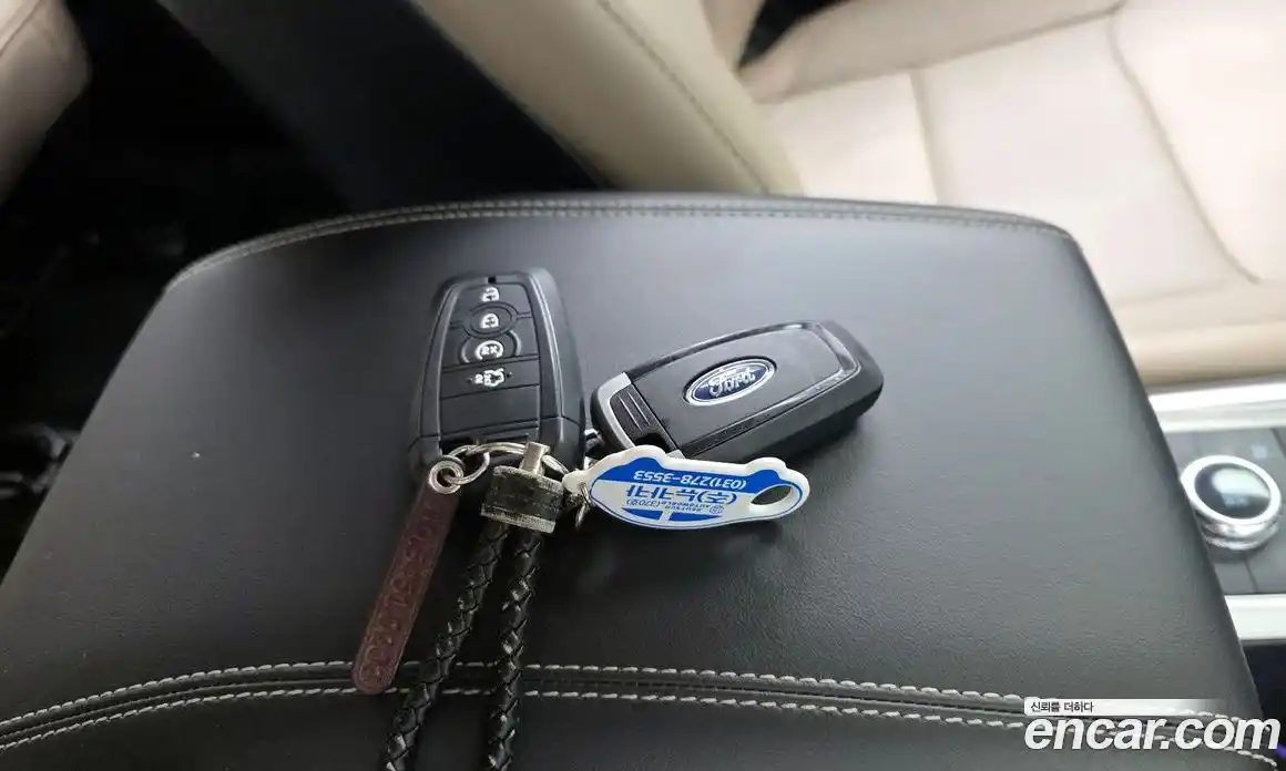 Ford Explorer 2020 2.3 Автомат в Москве № 492108, фото 19