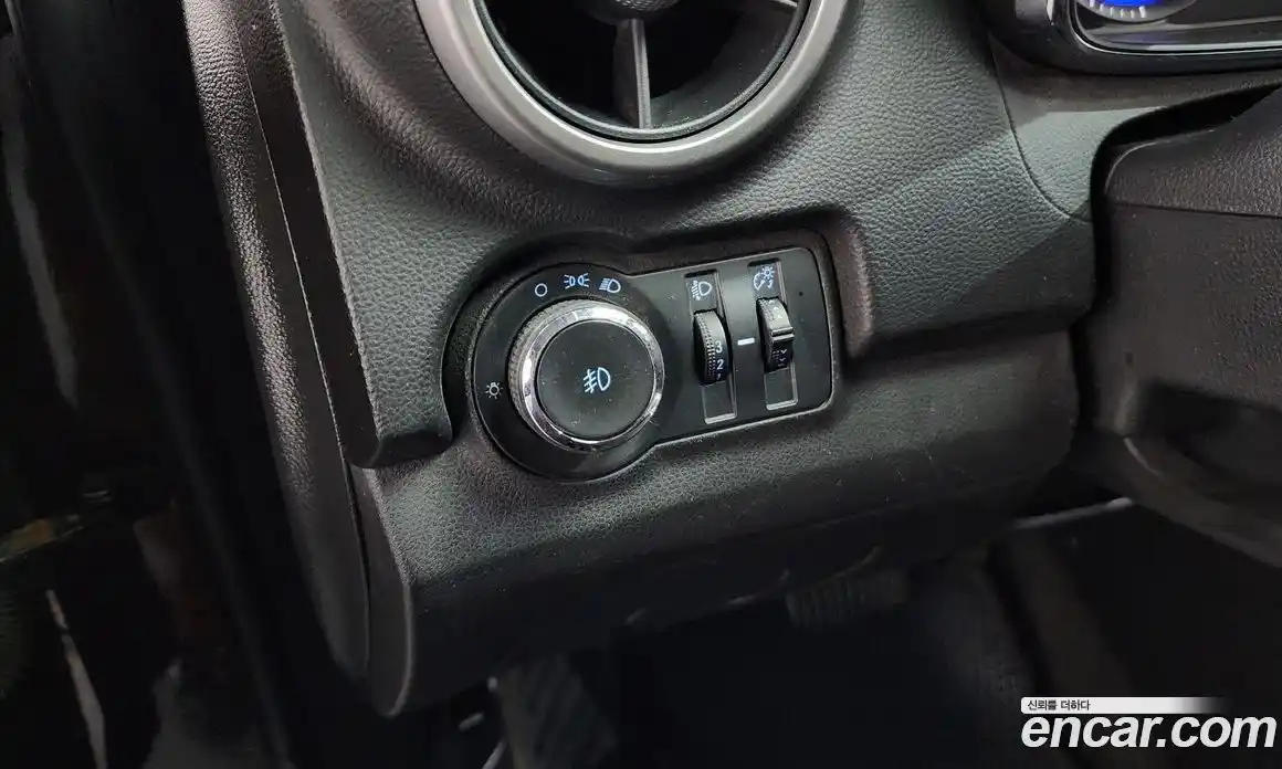 Chevrolet Trax 2014 1.4 Автомат в Москве № 492581, фото 15