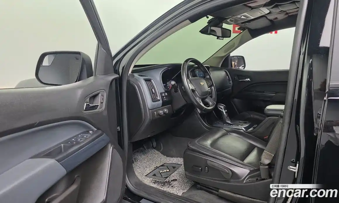 Chevrolet Colorado 2022 3.6 Автомат в Москве № 493062, фото 11