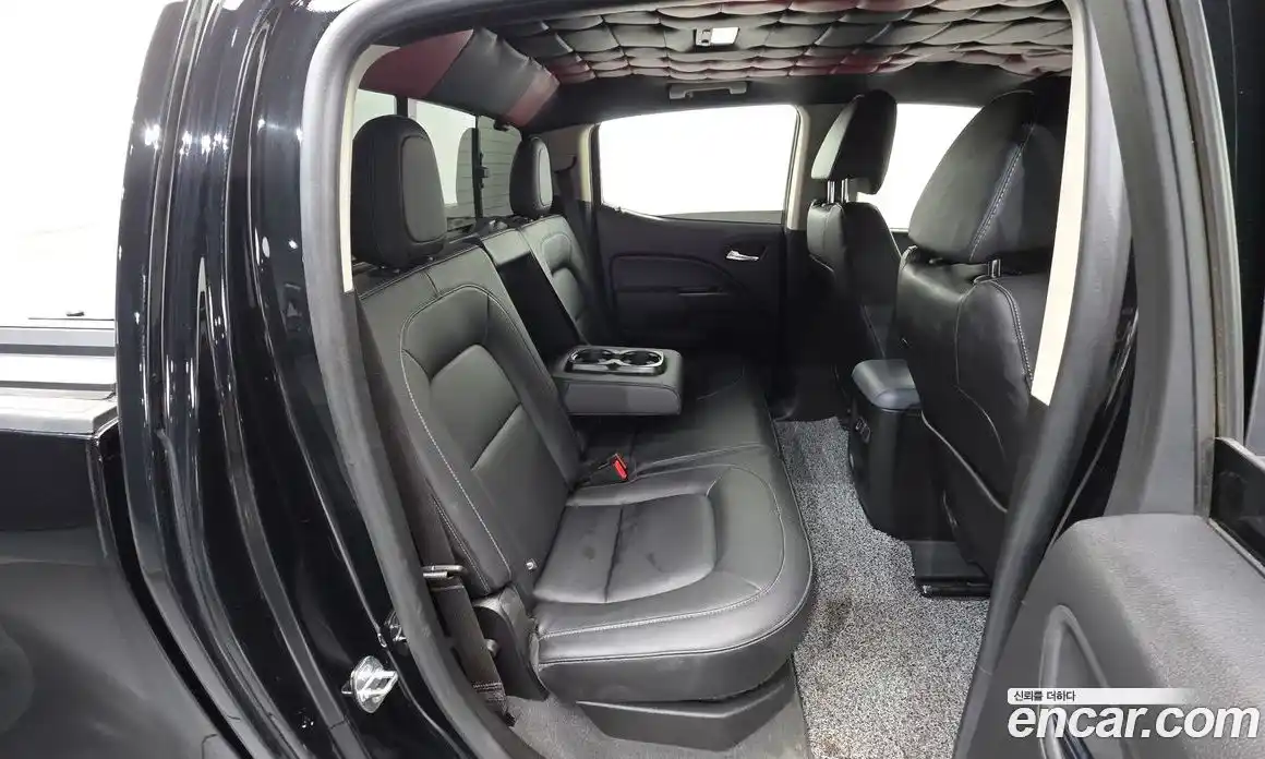 Chevrolet Colorado 2022 3.6 Автомат в Москве № 493062, фото 19